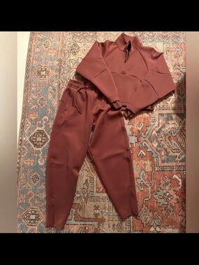 Nike Women's Prima Terra Cotta Brick 1/2 Zip Pullover & Joggers Set XS